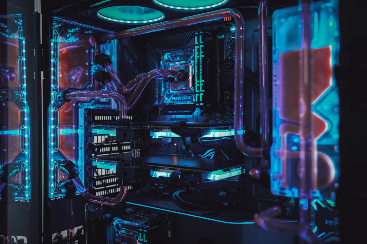 Phanteks%20Enthoo%20719,%20Full%20Tower,%20DRGB,%20Temperli%20Cam,%20%20Bilgisayar%20Kasası%20