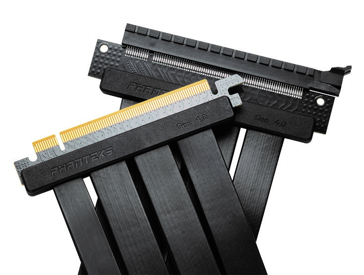 Phanteks%20220mm Flatline%20PCI-E%204.0x16 Riser%20Cable%2090°%20Adapter