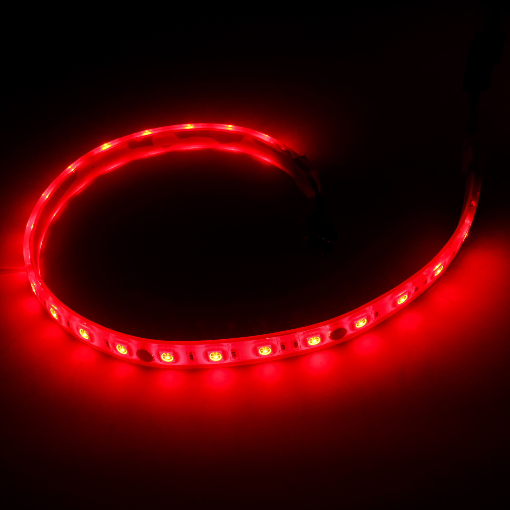 Phanteks%20Manyetik%20RGB%20LED%20Şerit%20-%20400mm
